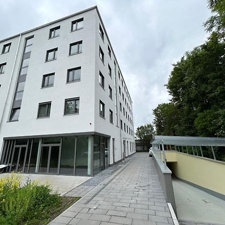 Munique Hotel Muenchen Унтершляйсгайм Екстер'єр фото